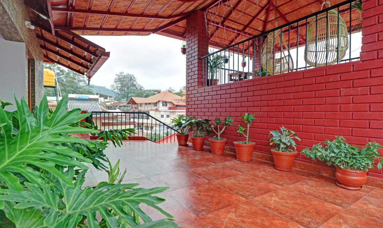 Treebo Avyukta Stay Мадикери Экстерьер фото