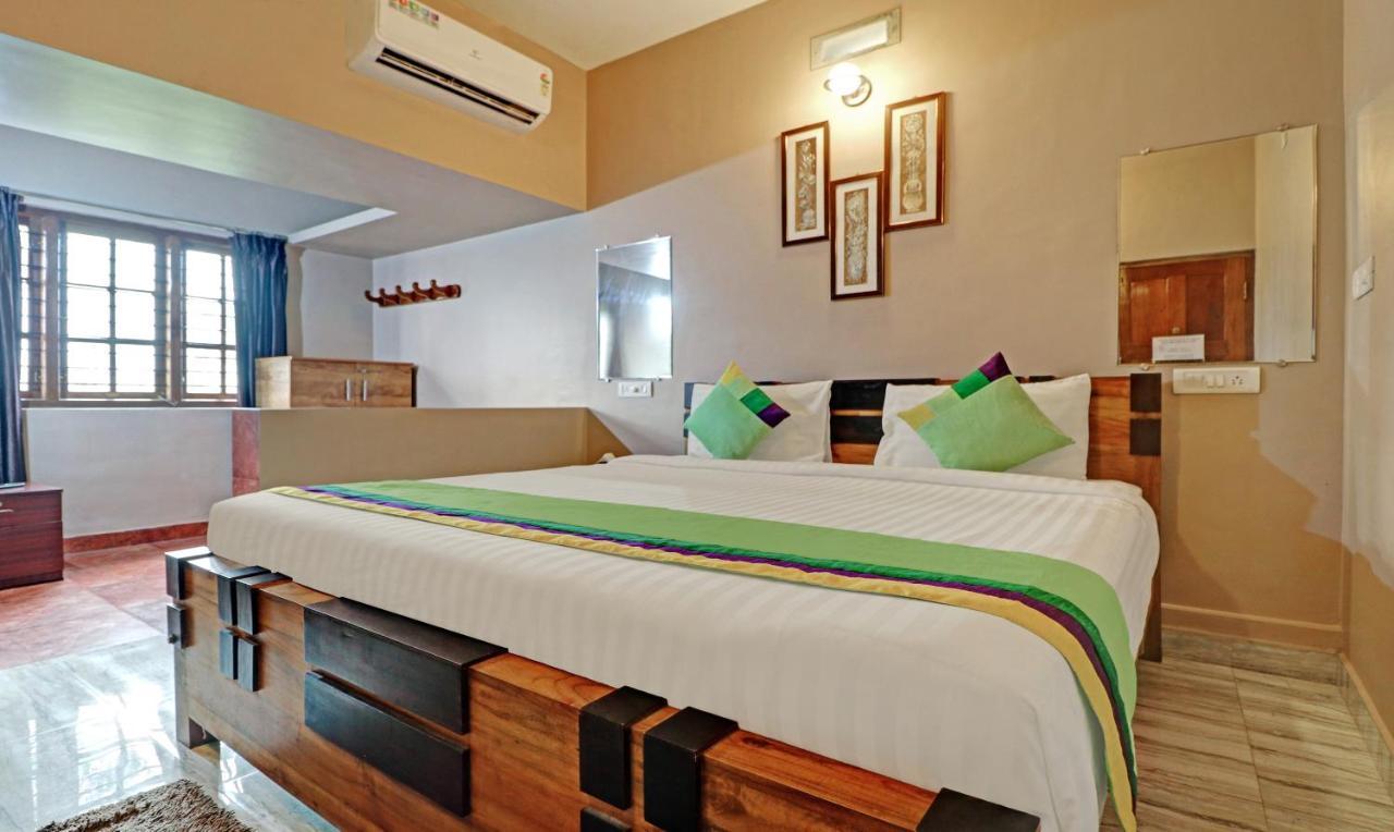 Treebo Avyukta Stay Мадикери Экстерьер фото