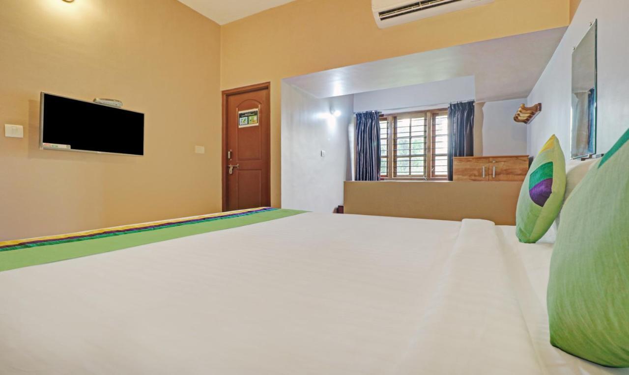 Treebo Avyukta Stay Мадикери Экстерьер фото